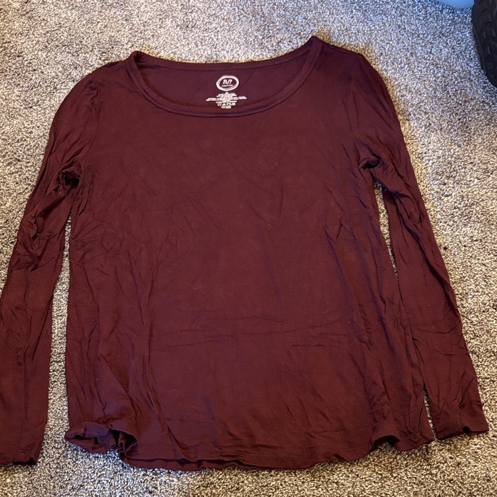 Maurice’s 24/7 Maroon Long Sleeve Tee